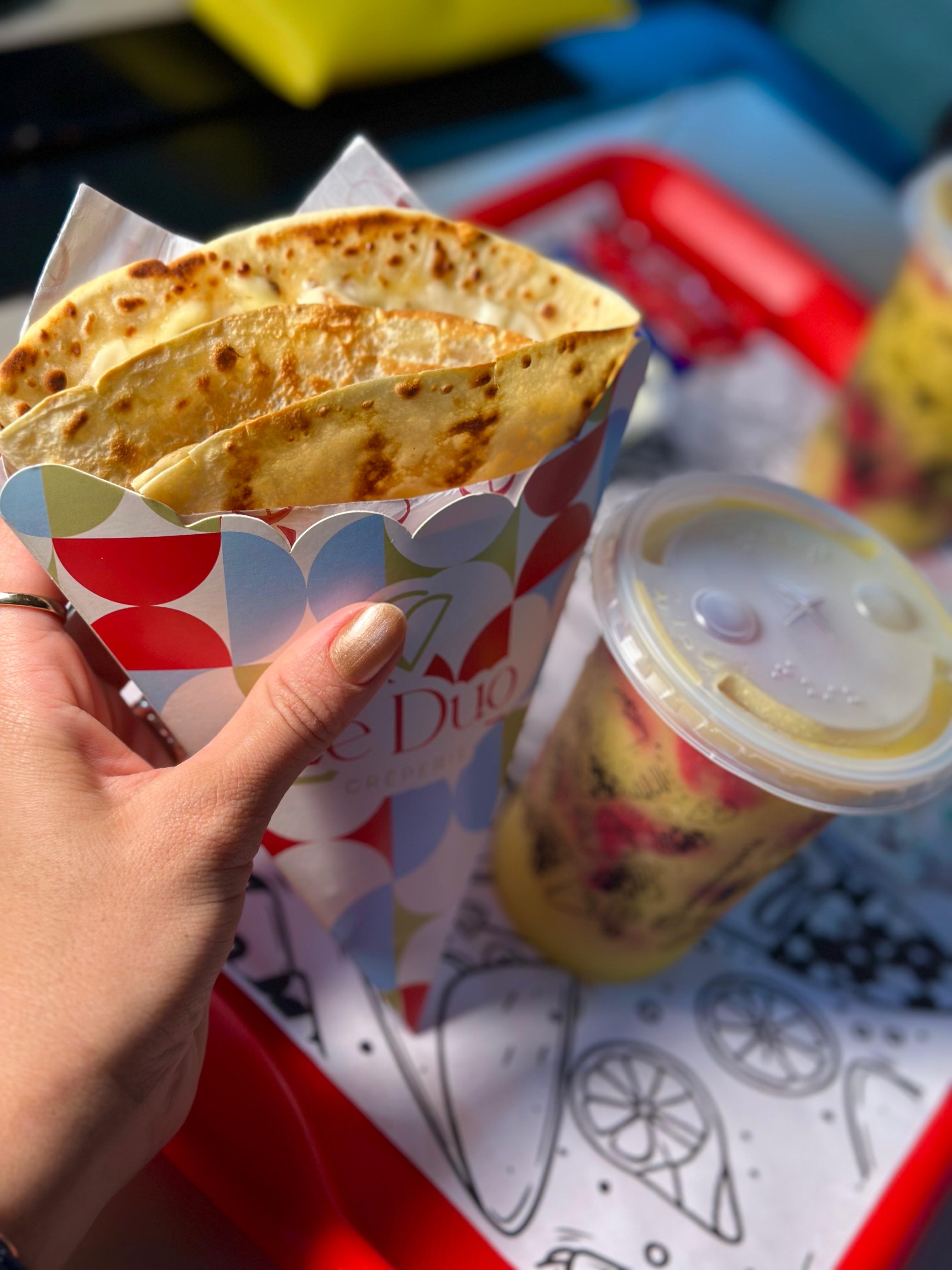 Le Duo Creperia — Slider 3